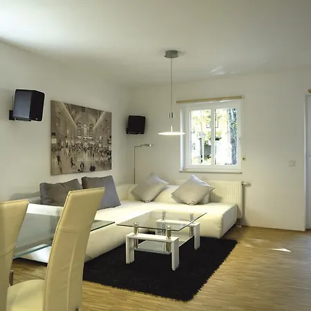 Apartment Altstadtrefugium Kraemerbruecke *
